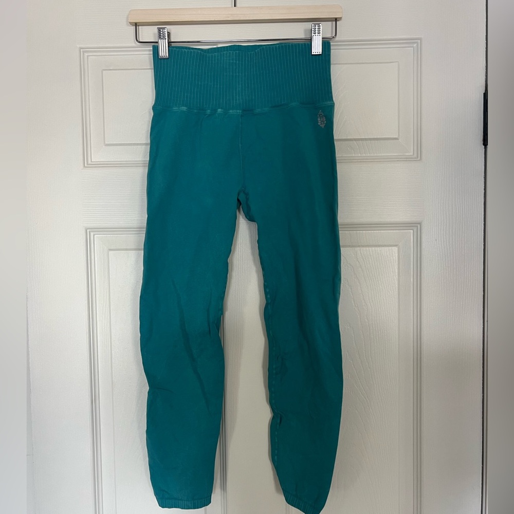 Free People Movement leggings, Size M/L